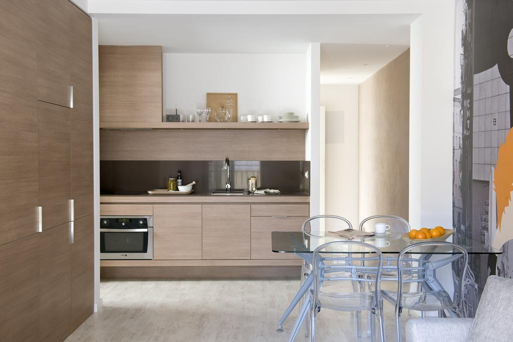 Eric Voekel Boutique Apartments - Gran Via Suites Barcelona Exterior photo