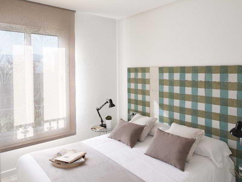 Eric Voekel Boutique Apartments - Gran Via Suites Barcelona Exterior photo