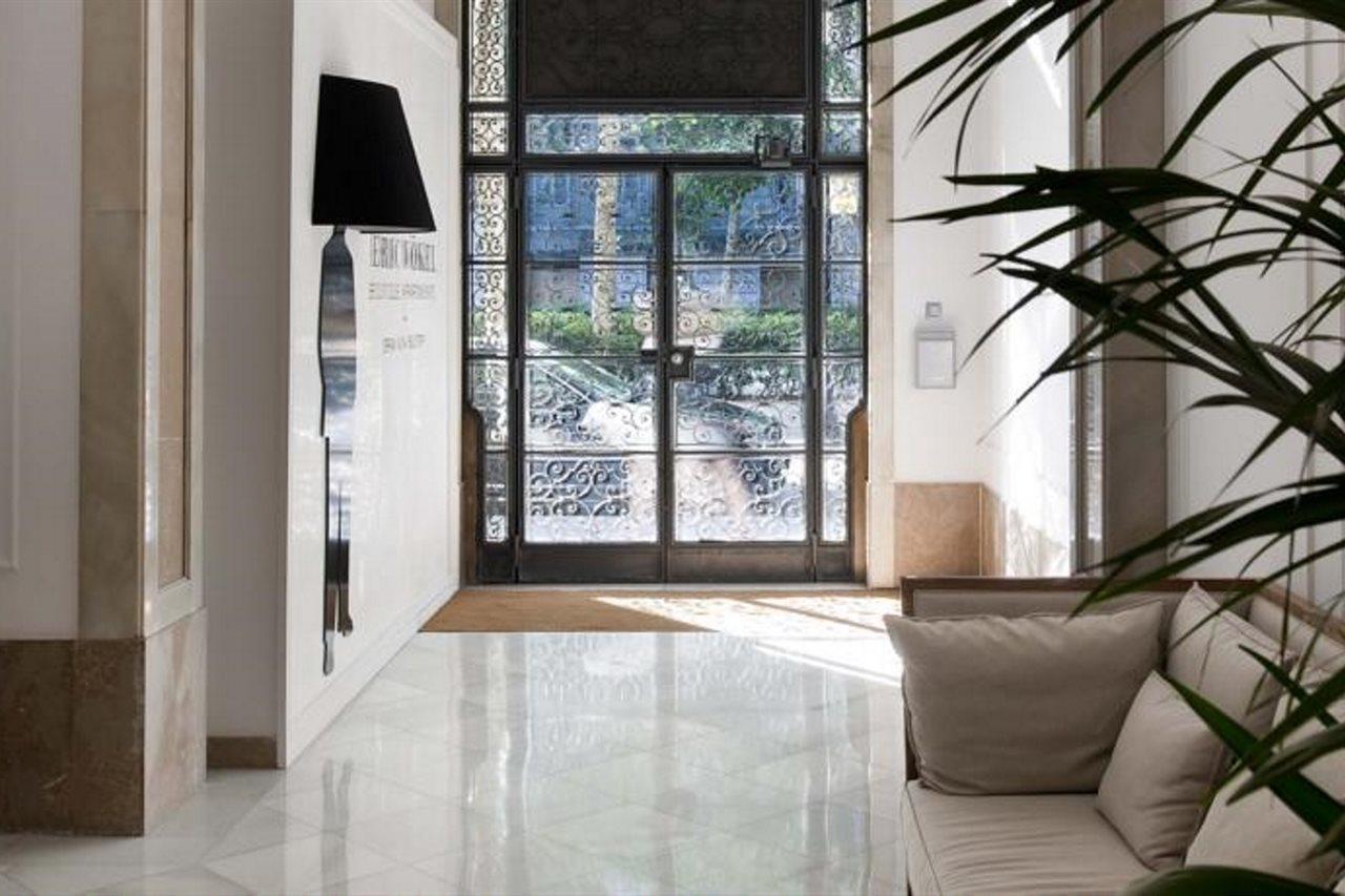 Eric Voekel Boutique Apartments - Gran Via Suites Barcelona Exterior photo